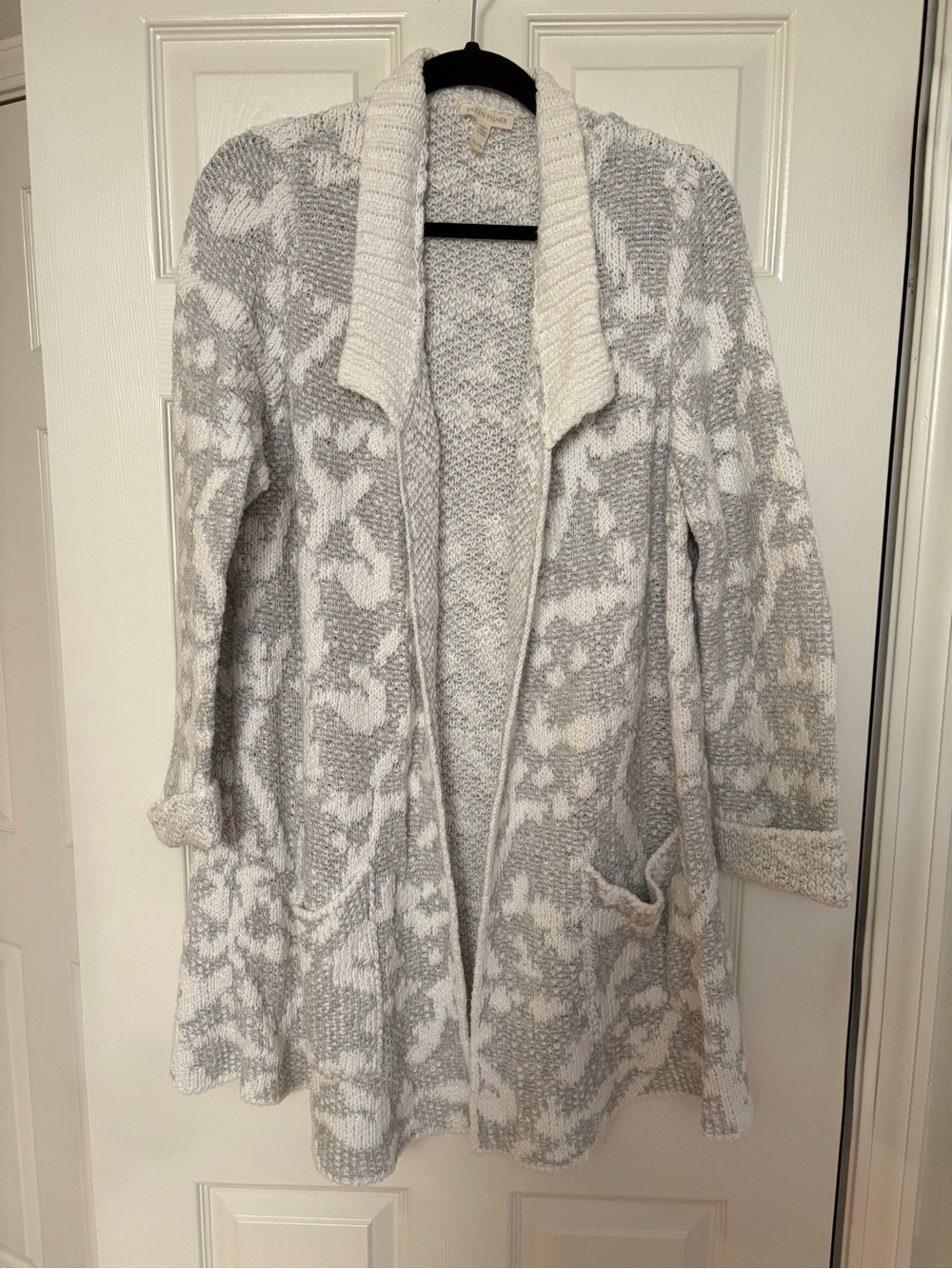 Eileen Fisher Gray & White Open-Front Patterned Cardigan